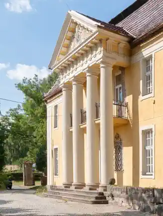 Barok herregård med portik nær Görlitz, 02747 Strahwalde, Sachsen