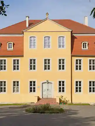 Barokslot med privat sø nær Leipzig, Groitzsch, Sachsen
