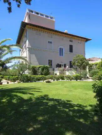 Villa mit Meerblick in Marina di Pisa, Toskana-Küstenregion, Marina di Pisa, Toskana