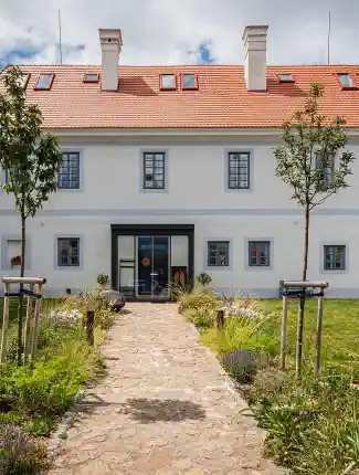 Renoveret slot nær České Budějovice - fremragende energieffektivitet, České Budějovice, Region Sydbøhmen